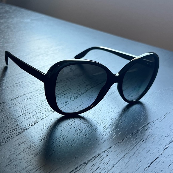 NWT CHAPS
55mm Oval Frame Black Sunglasses - Picture 3 of 6